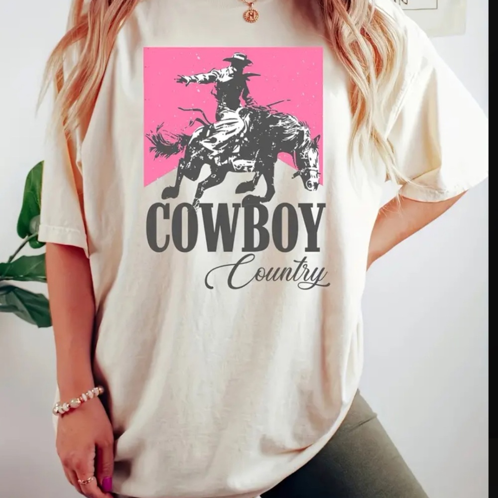 Boutique t shirt